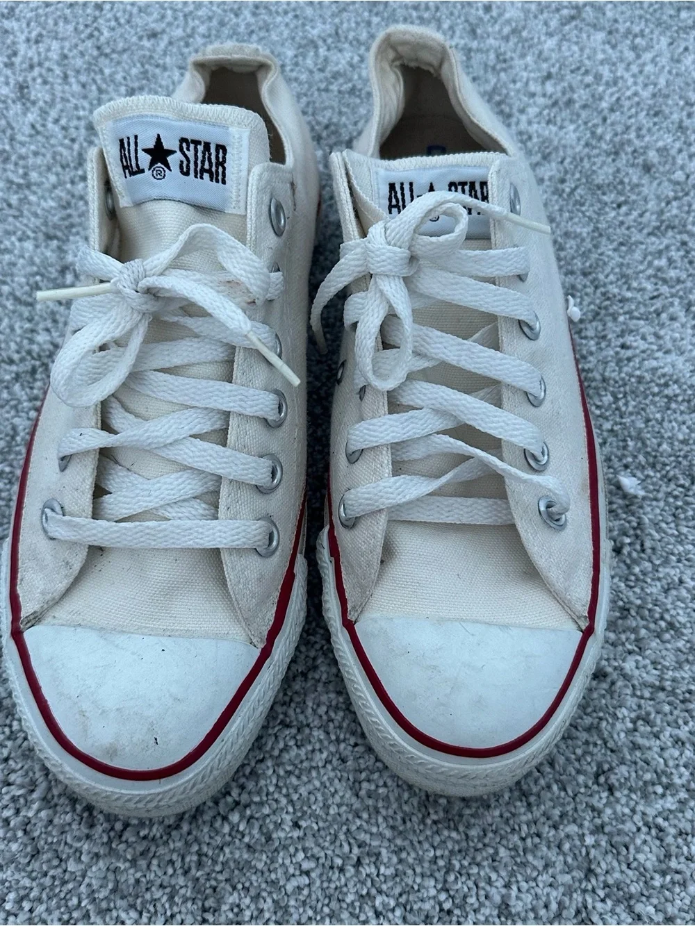Converse low-top sneakers in cream with red stripe - Picture 6 of 6